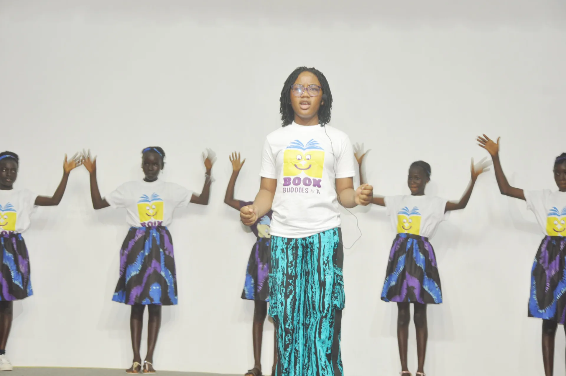 Cultural performance, NTIC
